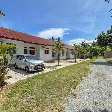 Reddoorz Syariah At Home Ampana Guest House Ampana Kota المظهر الخارجي الصورة